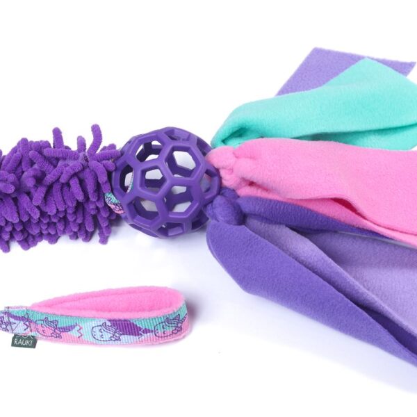 runsa holey ball with tassels and mop purple unicorns